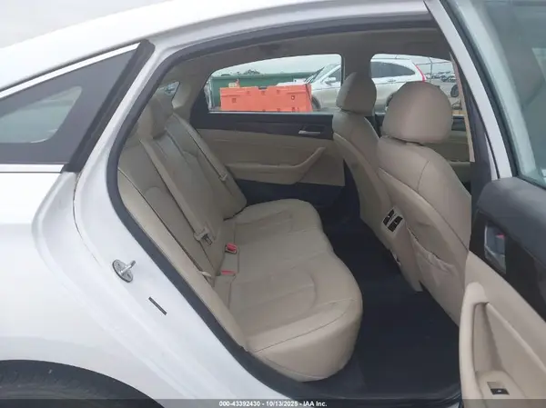 5NPE34AF3JH664935 2018 HYUNDAI SONATA - Image 8
