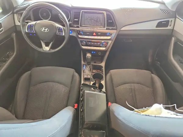 5NPE34AF3JH667043 2018 HYUNDAI SONATA - Image 8