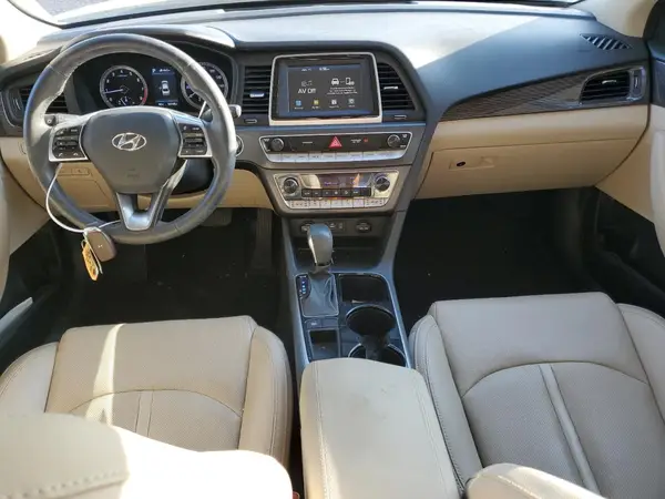 5NPE34AF3JH667463 2018 HYUNDAI SONATA - Image 8