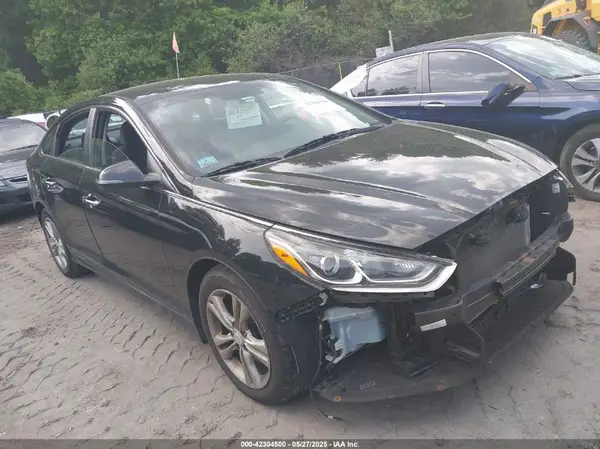 5NPE34AF3JH668905 2018 HYUNDAI SONATA - Image 1