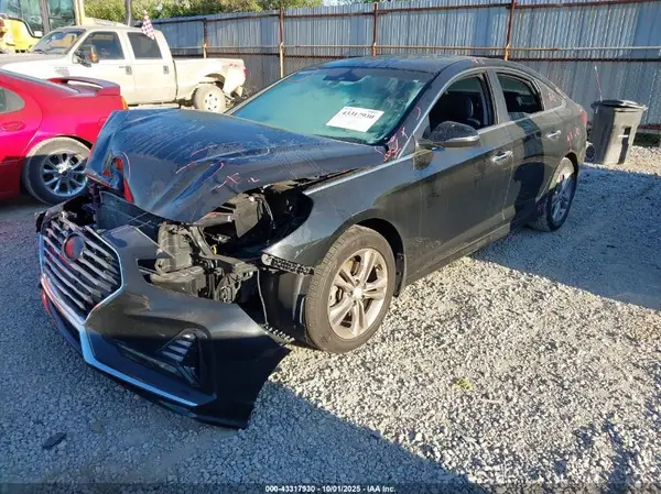 5NPE34AF3JH678172 2018 HYUNDAI SONATA - Image 2