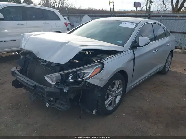 5NPE34AF3JH678589 2018 HYUNDAI SONATA - Image 2