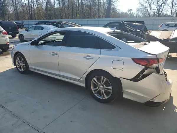 5NPE34AF3JH680147 2018 HYUNDAI SONATA - Image 2