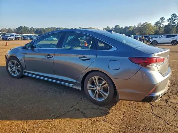 5NPE34AF3JH681217 2018 HYUNDAI SONATA - Image 2