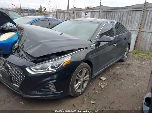 5NPE34AF3JH698115 2018 HYUNDAI SONATA - Image 2