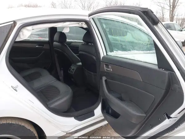 5NPE34AF3JH699927 2018 HYUNDAI SONATA - Image 8