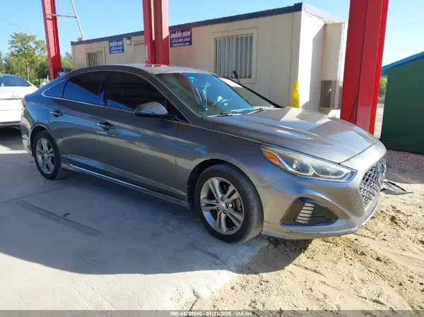 5NPE34AF3JH701661 2018 HYUNDAI SONATA - Image 1