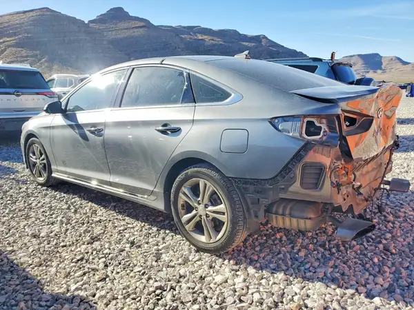 5NPE34AF3JH707766 2018 HYUNDAI SONATA - Image 2