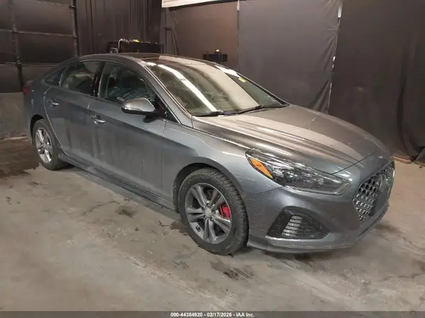 5NPE34AF3JH718329 2018 HYUNDAI SONATA - Image 1
