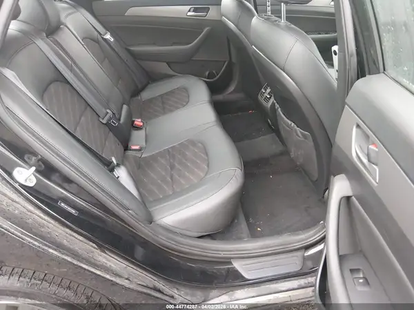5NPE34AF3JH723160 2018 HYUNDAI SONATA - Image 8