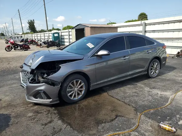 5NPE34AF3JH728469 2018 HYUNDAI SONATA - Image 1