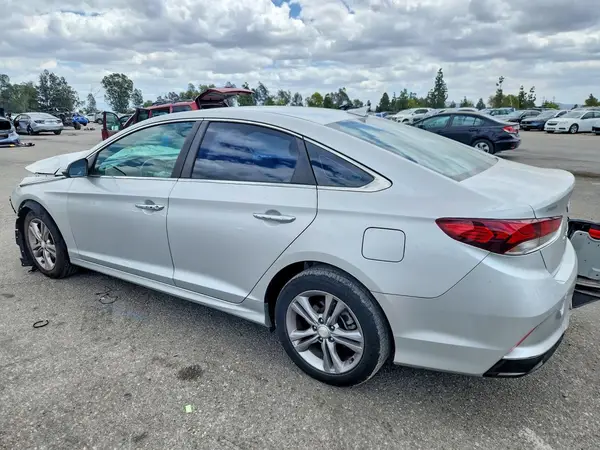 5NPE34AF3KH749002 2019 HYUNDAI SONATA - Image 2
