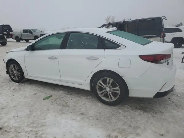 5NPE34AF3KH754247 2019 HYUNDAI SONATA - Image 2