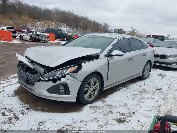 5NPE34AF3KH768424 2019 HYUNDAI SONATA - Image 2