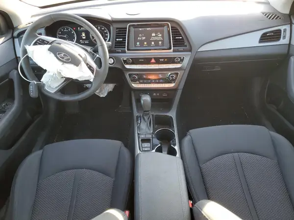 5NPE34AF3KH768679 2019 HYUNDAI SONATA - Image 8