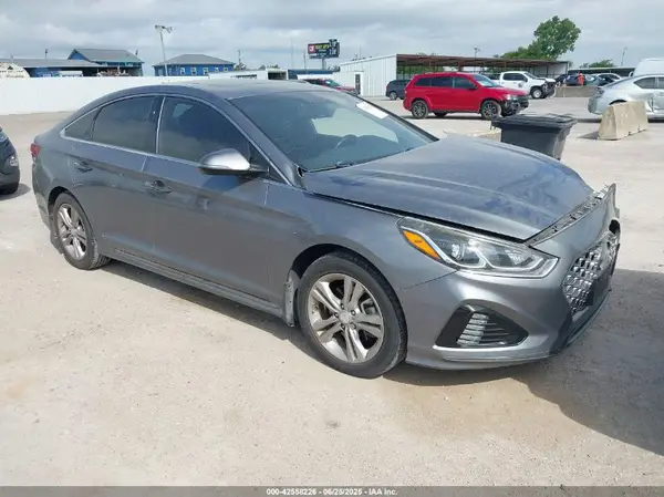 5NPE34AF3KH771503 2019 HYUNDAI SONATA - Image 1