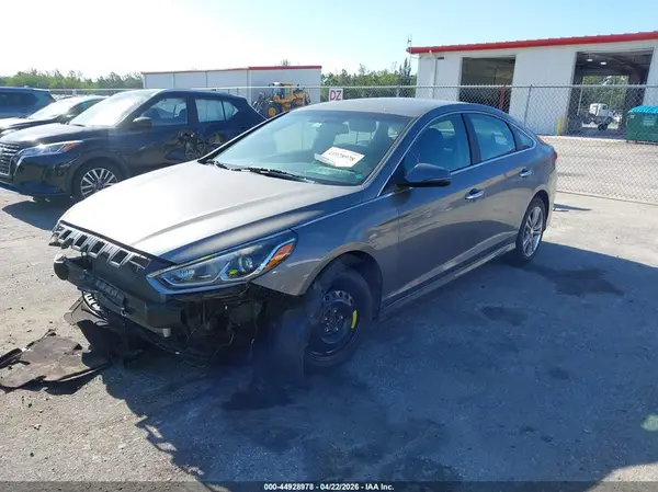 5NPE34AF3KH772750 2019 HYUNDAI SONATA - Image 2