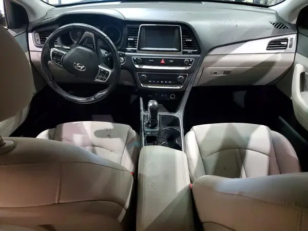 5NPE34AF3KH789256 2019 HYUNDAI SONATA - Image 8