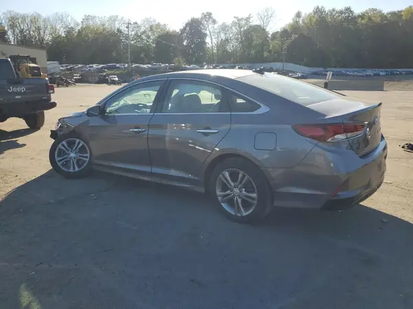 5NPE34AF3KH795395 2019 HYUNDAI SONATA - Image 2