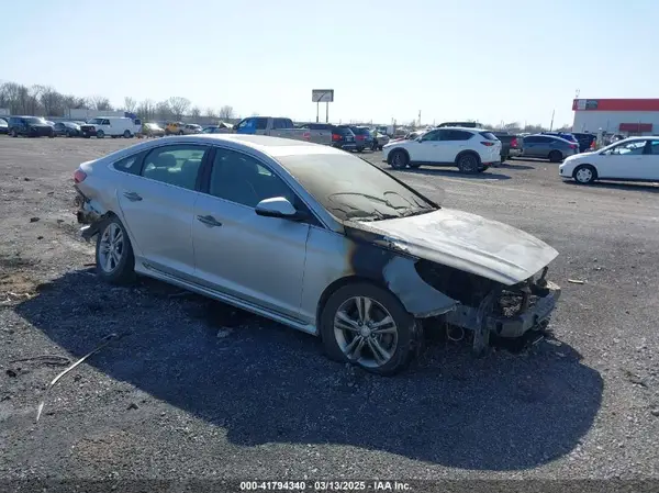 5NPE34AF3KH795543 2019 HYUNDAI SONATA - Image 1