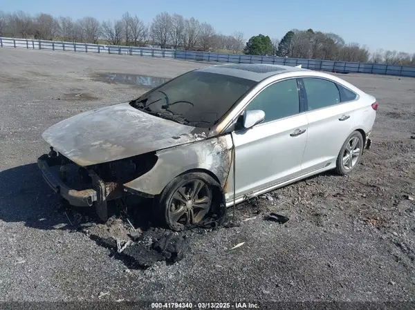5NPE34AF3KH795543 2019 HYUNDAI SONATA - Image 2