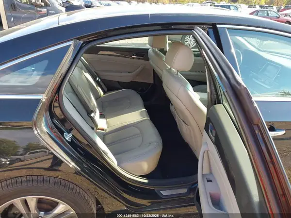 5NPE34AF3KH807979 2019 HYUNDAI SONATA - Image 8