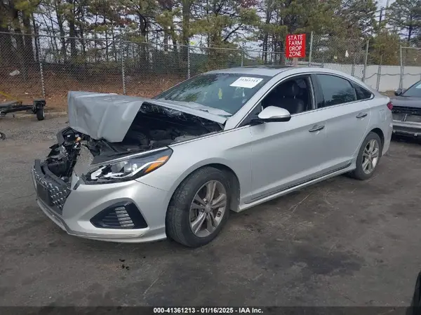 5NPE34AF3KH808176 2019 HYUNDAI SONATA - Image 2