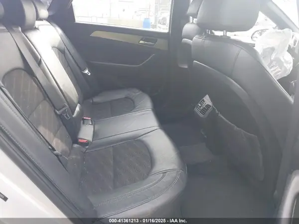 5NPE34AF3KH808176 2019 HYUNDAI SONATA - Image 8