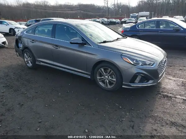 5NPE34AF3KH820828 2019 HYUNDAI SONATA - Image 1