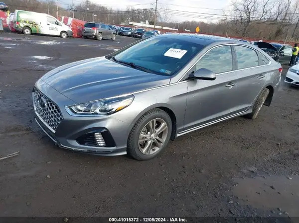5NPE34AF3KH820828 2019 HYUNDAI SONATA - Image 2