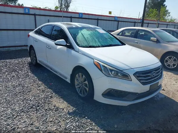 5NPE34AF4GH264536 2016 HYUNDAI SONATA - Image 1
