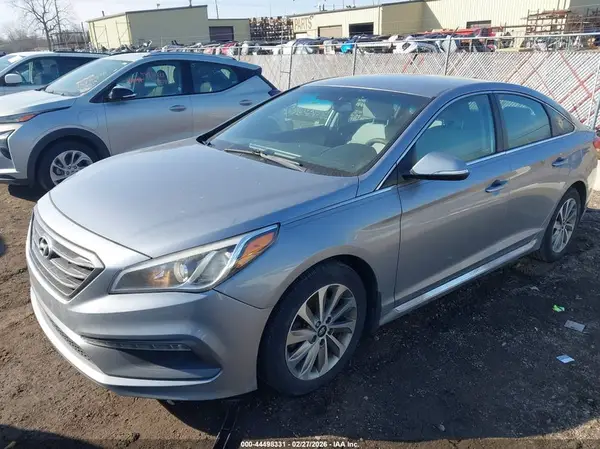 5NPE34AF4GH283815 2016 HYUNDAI SONATA - Image 2