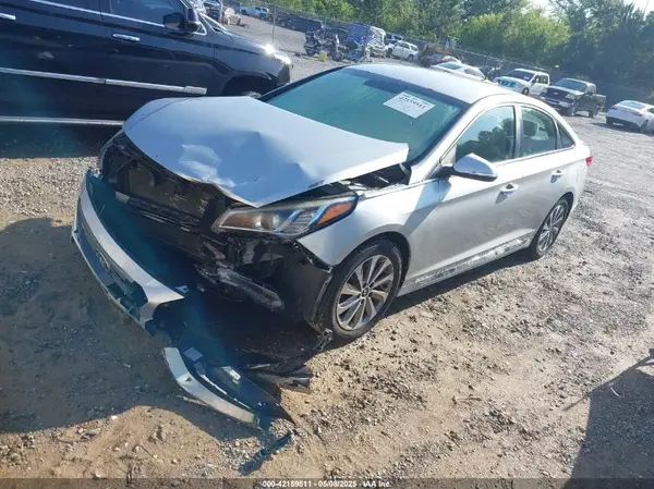 5NPE34AF4GH285838 2016 HYUNDAI SONATA - Image 2