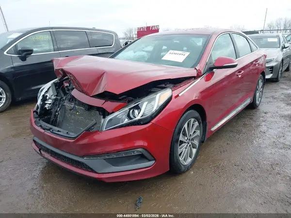 5NPE34AF4GH287573 2016 HYUNDAI SONATA - Image 2