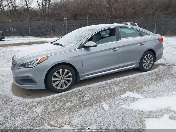 5NPE34AF4GH295463 2016 HYUNDAI SONATA - Image 2