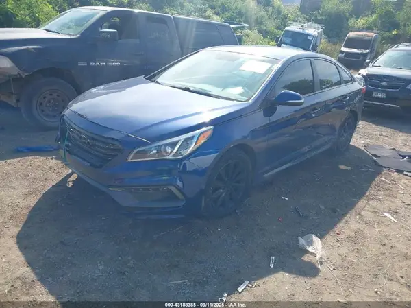 5NPE34AF4GH315047 2016 HYUNDAI SONATA - Image 2