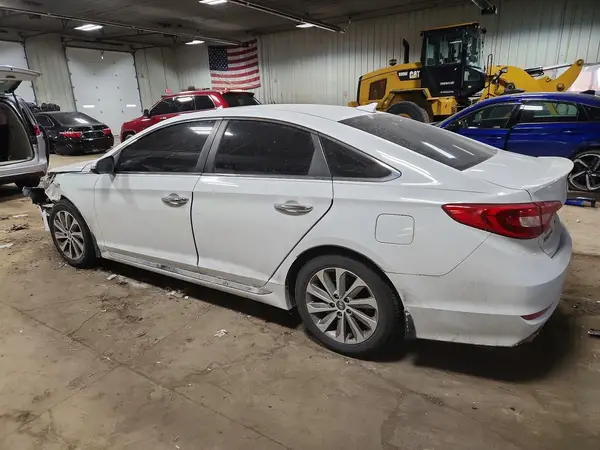 5NPE34AF4GH316117 2016 HYUNDAI SONATA - Image 2