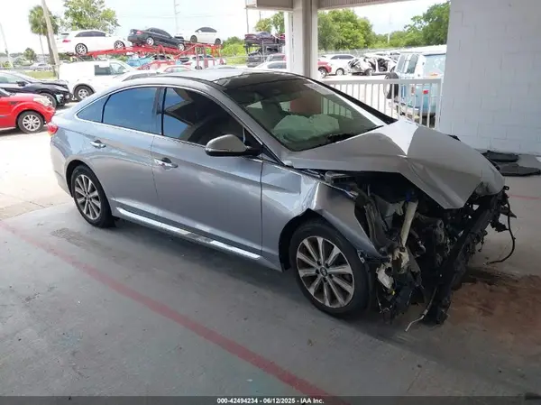 5NPE34AF4GH316537 2016 HYUNDAI SONATA - Image 1