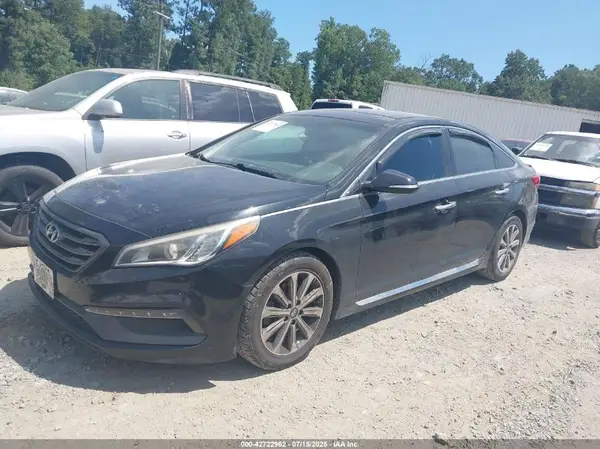 5NPE34AF4GH320104 2016 HYUNDAI SONATA - Image 2