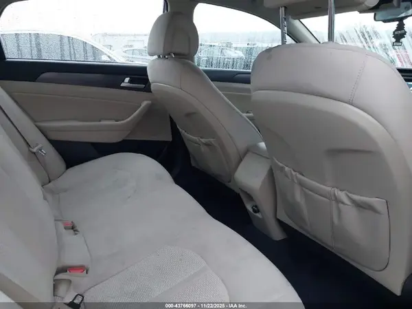 5NPE34AF4GH325965 2016 HYUNDAI SONATA - Image 8