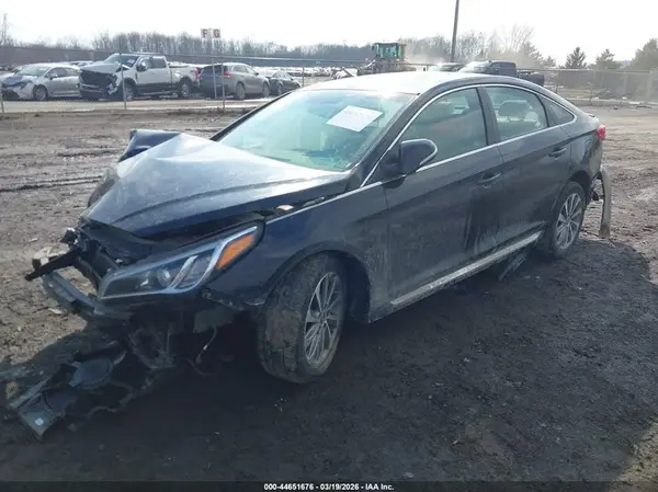 5NPE34AF4GH329451 2016 HYUNDAI SONATA - Image 2