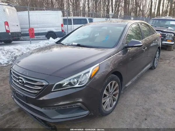 5NPE34AF4GH334908 2016 HYUNDAI SONATA - Image 2