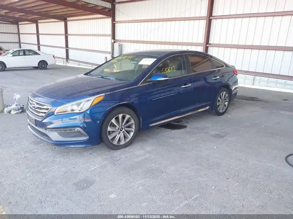 5NPE34AF4GH351627 2016 HYUNDAI SONATA - Image 2