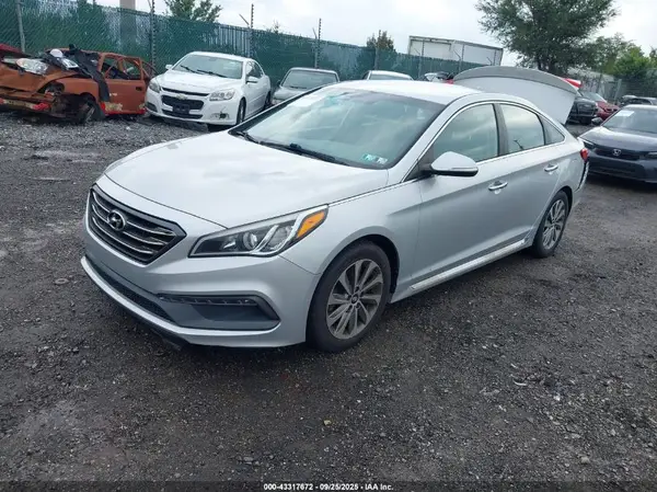 5NPE34AF4GH355127 2016 HYUNDAI SONATA - Image 2