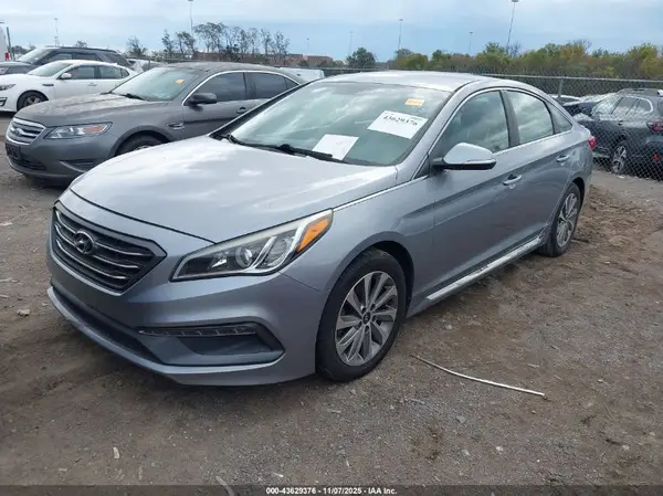5NPE34AF4GH389259 2016 HYUNDAI SONATA - Image 2