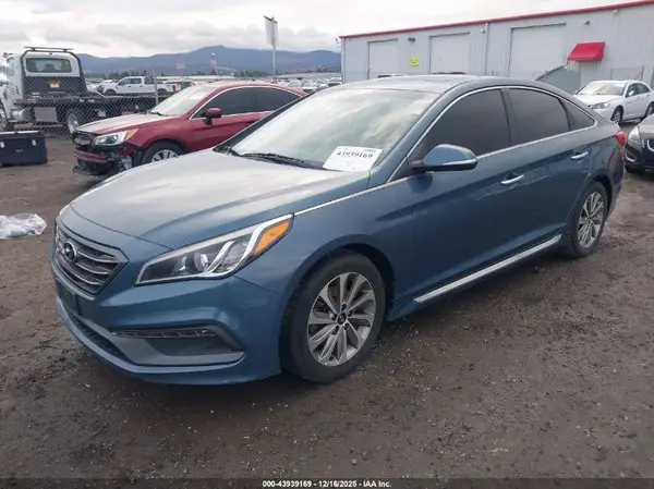 5NPE34AF4GH413317 2016 HYUNDAI SONATA - Image 2