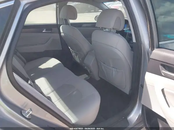 5NPE34AF4GH414063 2016 HYUNDAI SONATA - Image 8