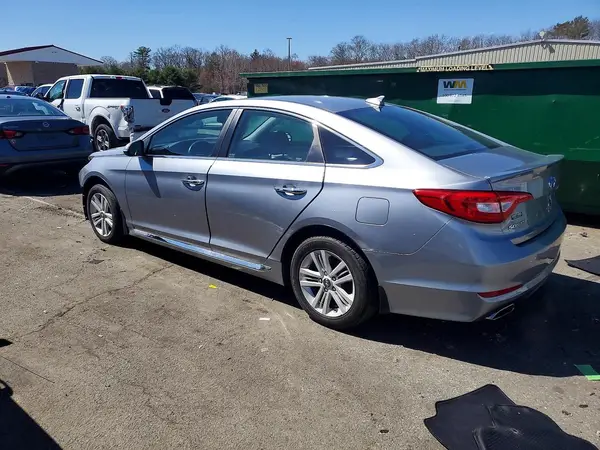 5NPE34AF4GH429744 2016 HYUNDAI SONATA - Image 2