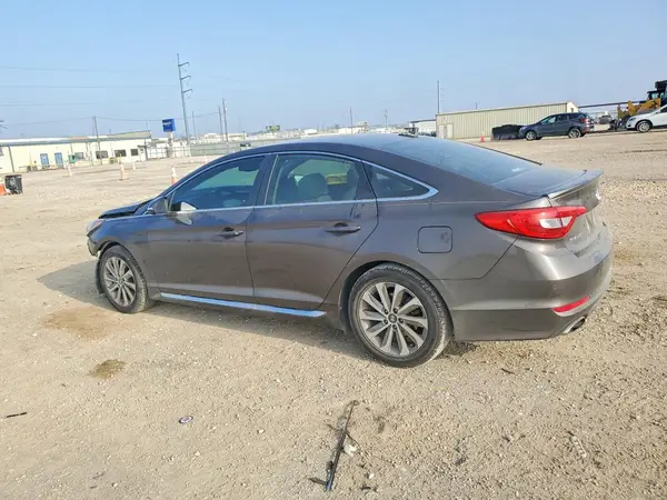 5NPE34AF4GH433695 2016 HYUNDAI SONATA - Image 2