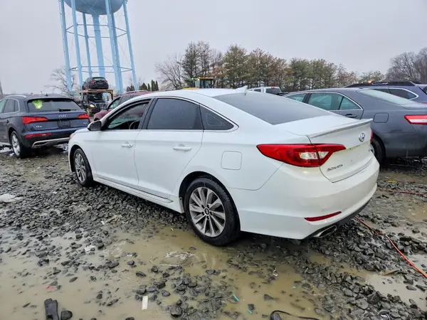 5NPE34AF4HH439952 2017 HYUNDAI SONATA - Image 2